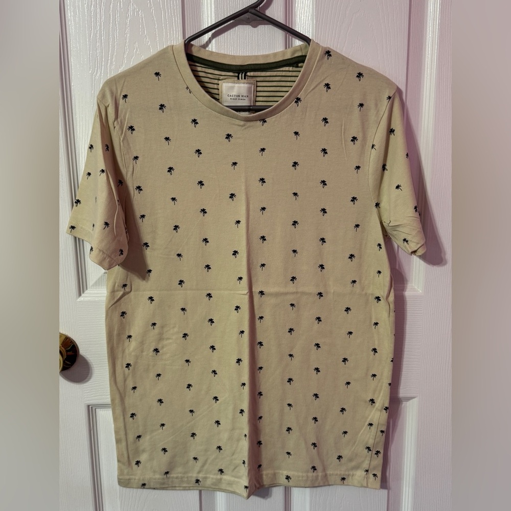Cactus Beige Palm Print Tee